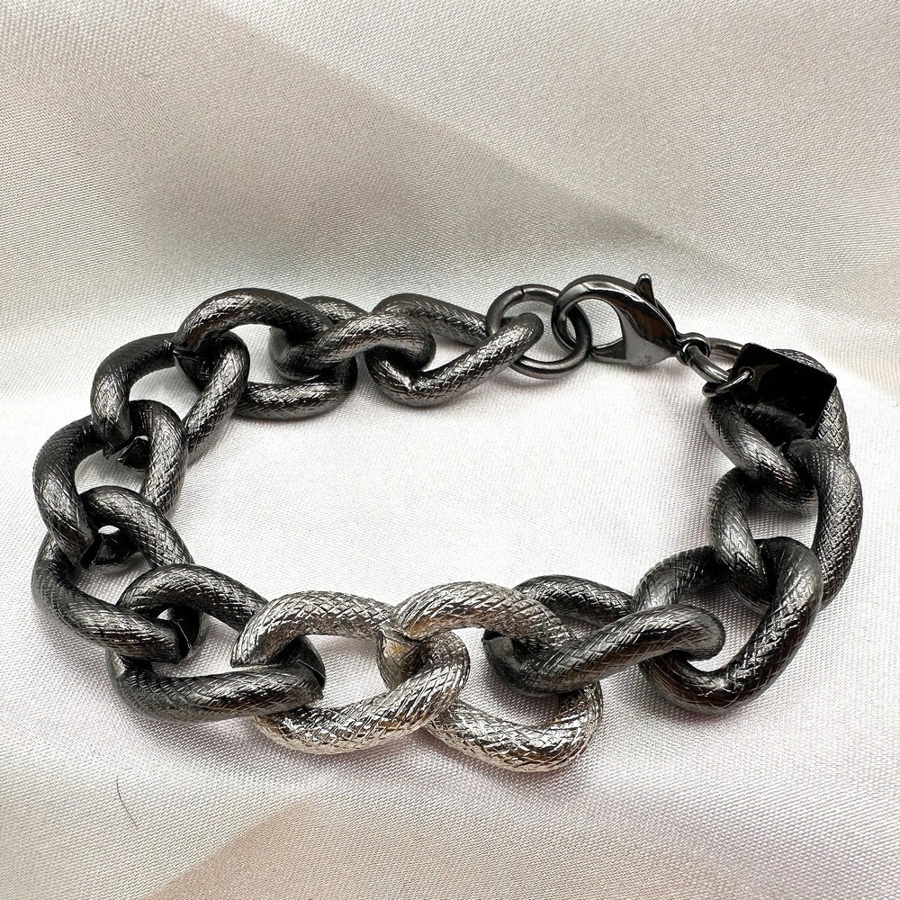 Vintage 90s Silver Gunmetal Tone Link Bracelet Textured Chain Fashion Jewelry‎
